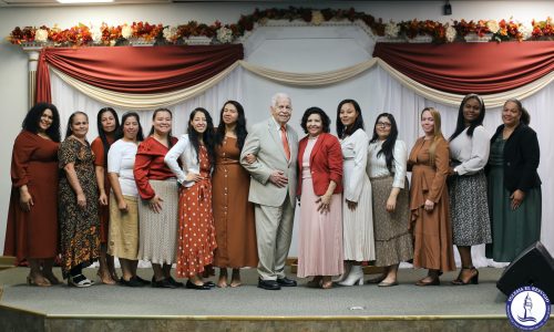 Ministerio de Damas Dejando Huellas